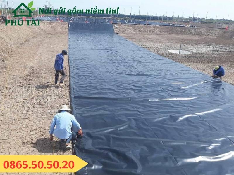 Bạt lót ao hồ HDPE