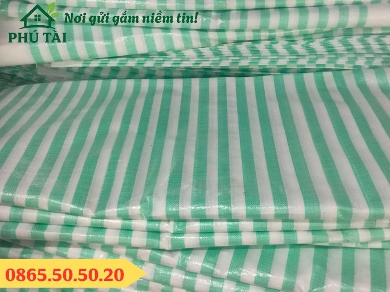 Bạt trắng xanh lá khổ 4m, 6m giá rẻ