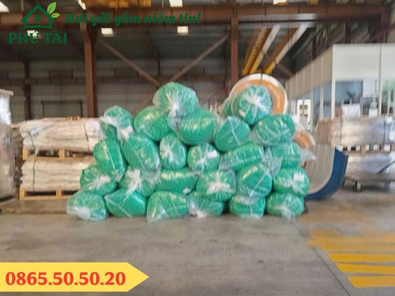 Cung cấp lưới an toàn khổ 4m dài 50m giá sỉ cạnh tranh