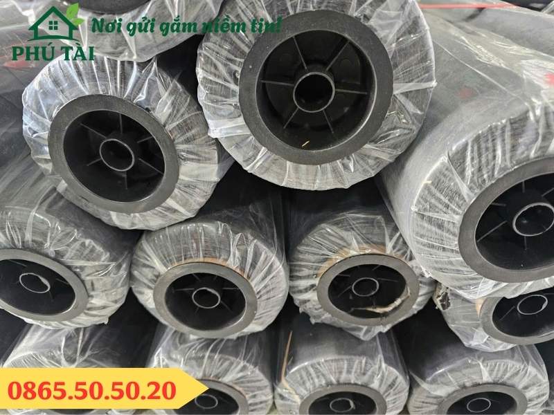 Cuộn nilon đen lót sàn khổ 1m, 2m, 3m