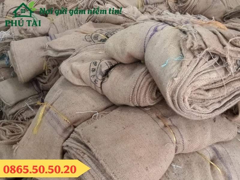 Kho hàng bao bố bảo dưỡng bê tông