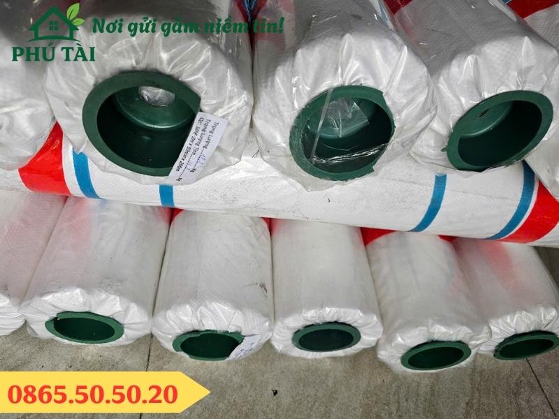 Kho màng pe trắng trong lót sàn đổ bê tông