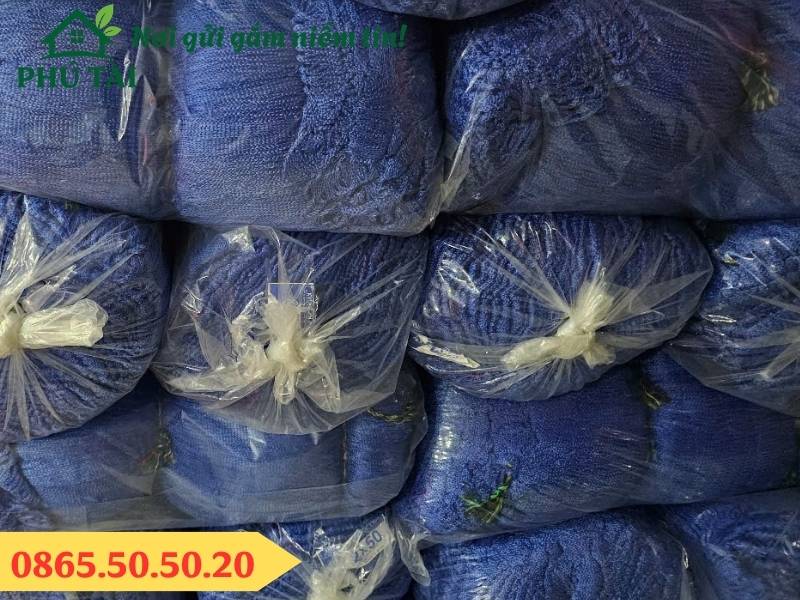 Lưới an toàn hứng vật rơi khổ 1.5m màu xanh dương