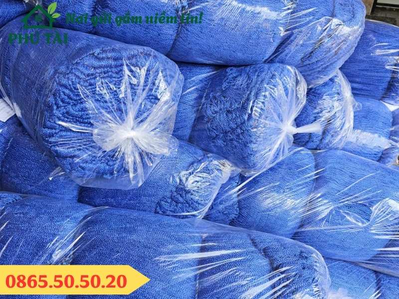 Lưới an toàn hứng vật rơi màu xanh dương khổ 3m dài 50m