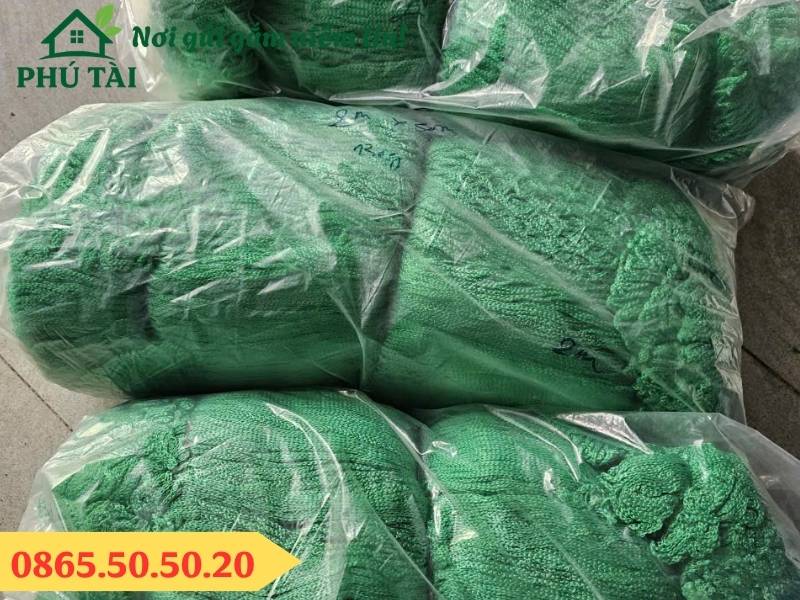 Lưới an toàn khổ 2mx50m, sẵn kho giao hàng nhanh cho công trình số lượng lớn