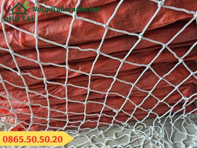 Lưới dù trắng sợi 4mm, 6mm