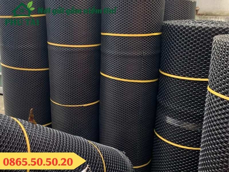Lưới nhựa mắt cáo màu đen