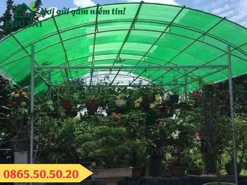Sử dụng lưới che nắng dệt kim bền bỉ, lâu dài