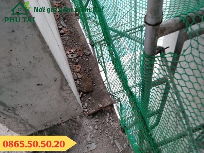 Thi công lắp đặt lưới an toàn chống rơi tại công trình