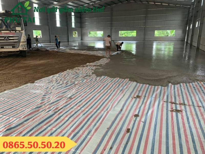 Bạt sọc dùng lót sàn đổ bê tông