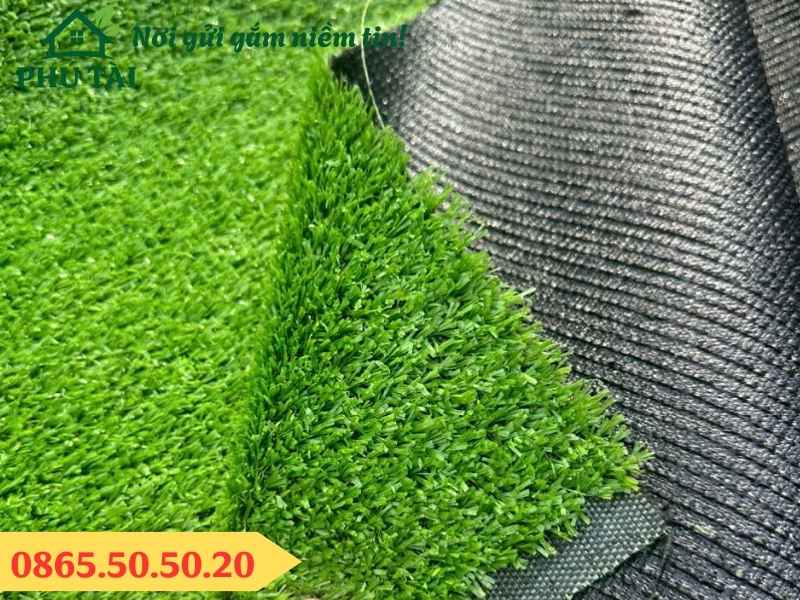 Cỏ nhân tạo 1cm có đế PU