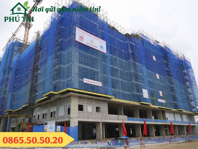 Công trình sử dụng lưới bao che xanh dương
