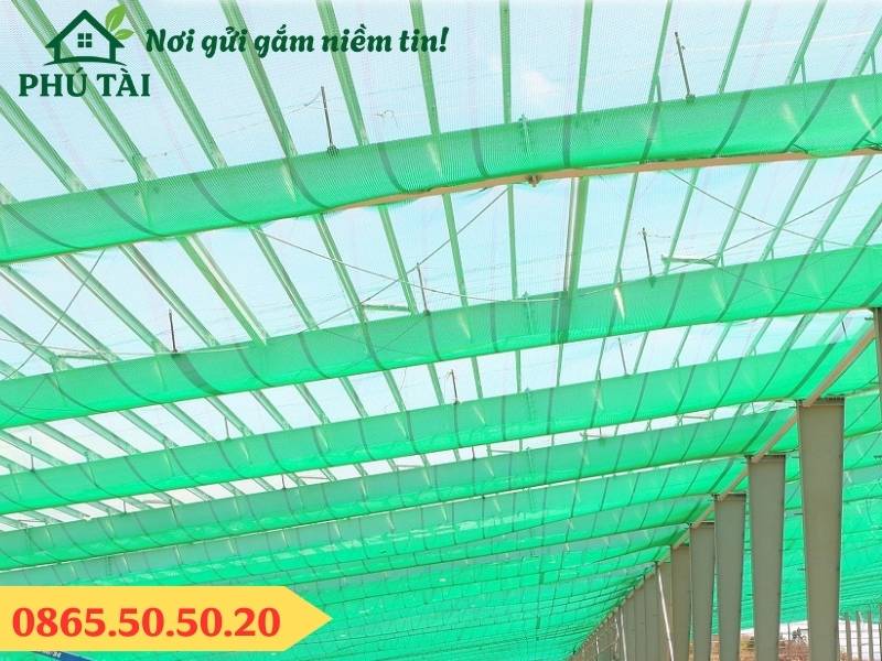 Lưới hứng vật rơi sử dụng trong thi công nhà thép công nghiệp
