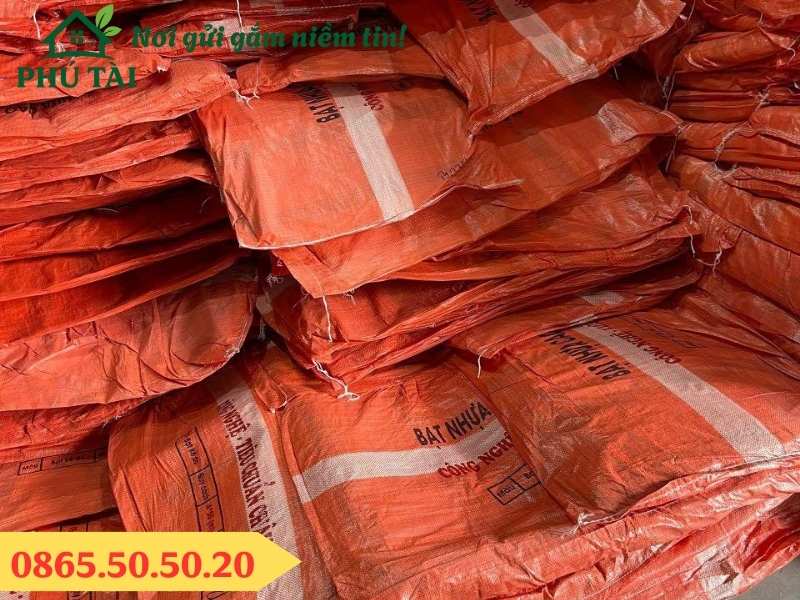 Phú Tài cung cấp bạt sọc giá rẻ cho thị trường
