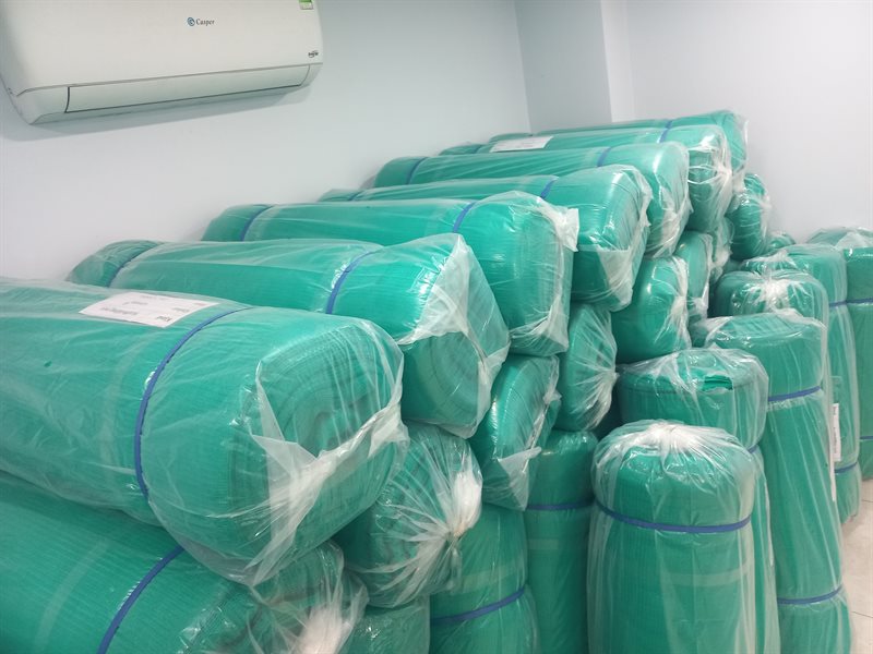 Hệ thống kho lưu trữ đầy đủ định lượng lưới bao che tại Vật Liệu Phú Tài